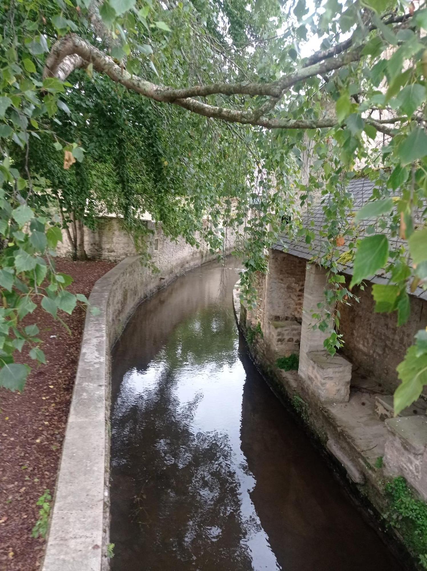 Logis Proche Des Plages Du Debarquement Vaucelles Bilik gambar
